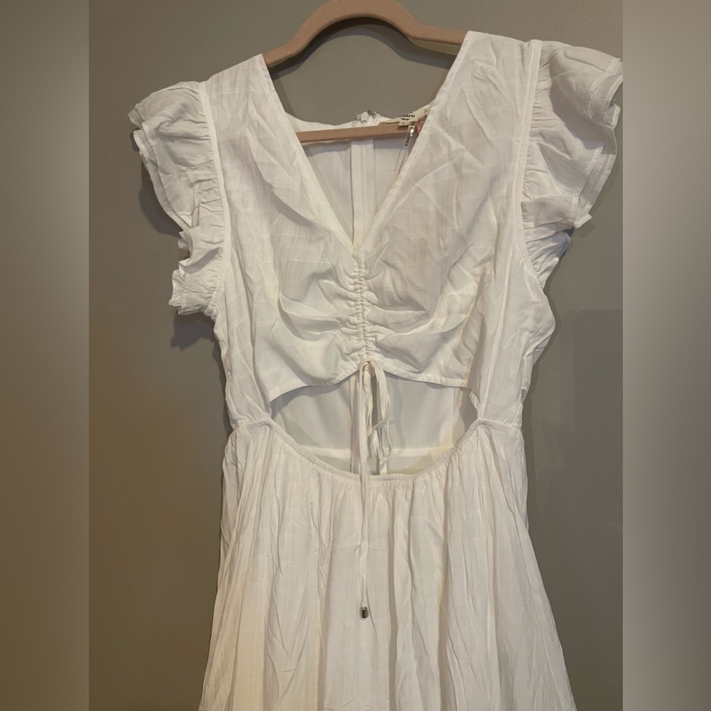 White Peekaboo Maxi Dress - Picture 4 of 4